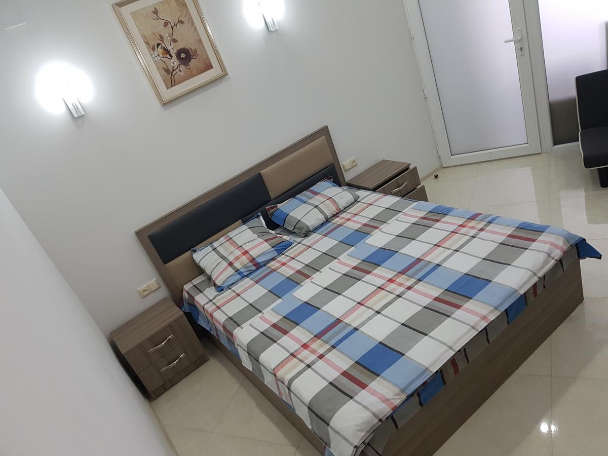 Apartment In Front Of Mcdonald'S Батумі Екстер'єр фото