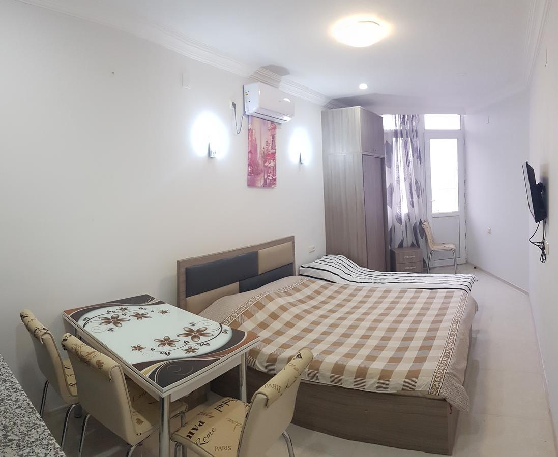 Apartment In Front Of Mcdonald'S Батумі Екстер'єр фото